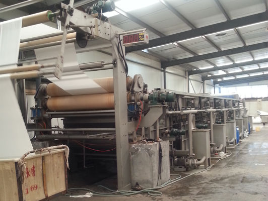 Dois conduzem para baixo a máquina industrial feita malha da lavagem da Nenhum-tensão dos rolos de guia