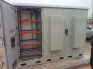Armário exterior das telecomunicações com condicionador de ar de AC/DC, permutador de calor ou o condicionador de ar TÉCNICO